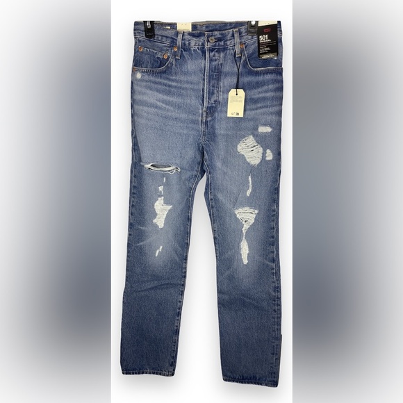 Levi's Denim - Women’s Levi’s 501 jeans. High‎ rise straight leg pant. NWT 29x32 medium wash​